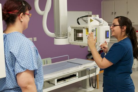 Radiographers to benefit from pioneering career framework | SoR